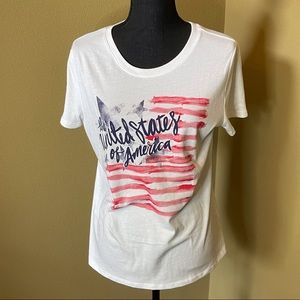Patriotic short sleeve top.  Size L